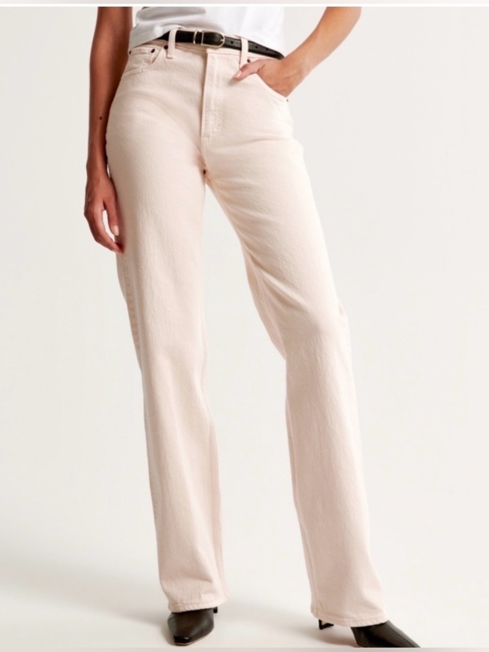 A&F high rise 90s Relaxed jeans 31